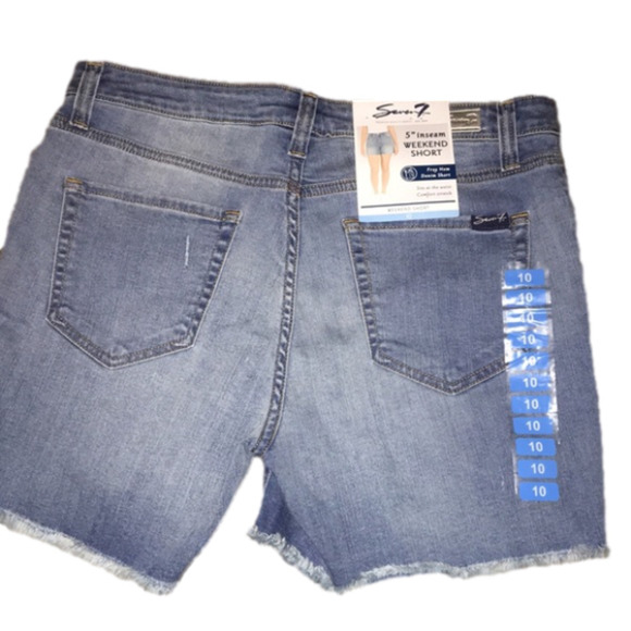 NWT Seven 7 Weekend Resist Raw Hem Denim Short - Picture 3 of 5